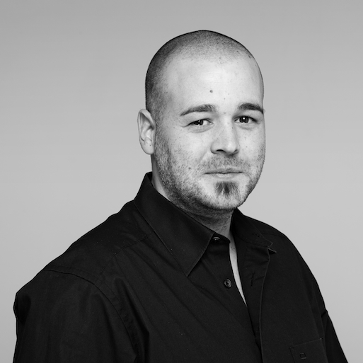 Portraitbild von Stefan Leder