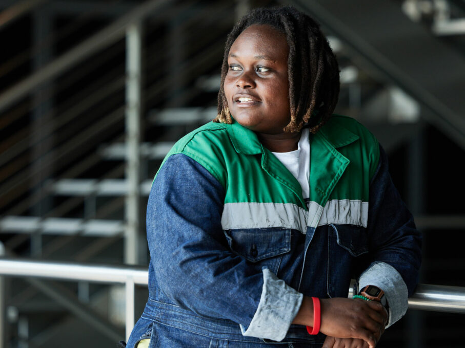 Bild zu e-kontakt "Interview mit Nzambi Matee, Gründerin Gjenge Makers"