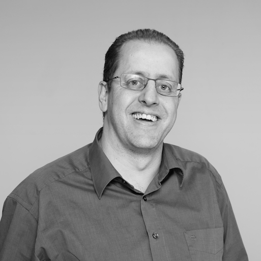 Portraitbild von Adrian Bühler