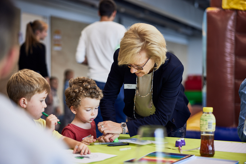 Bild zu 70 Jahre HHM