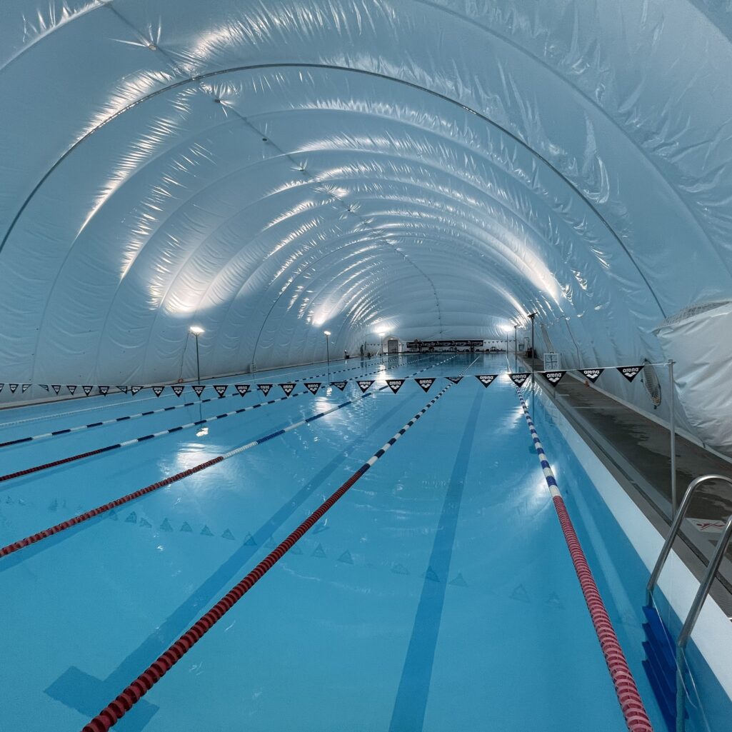 Schwimmbad Suhr – Traglufthalle